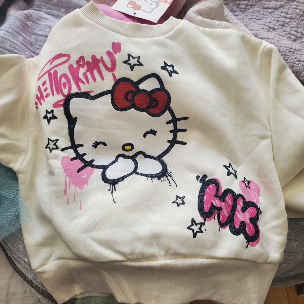 Hello Kitty Cream Sweatshirt Playful Graphic Hoodie